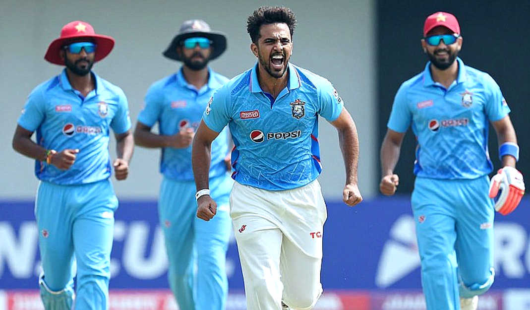 শূন্য পাতা: যখন বিশ্লেষণের কোনো সূত্রই থাকে না
