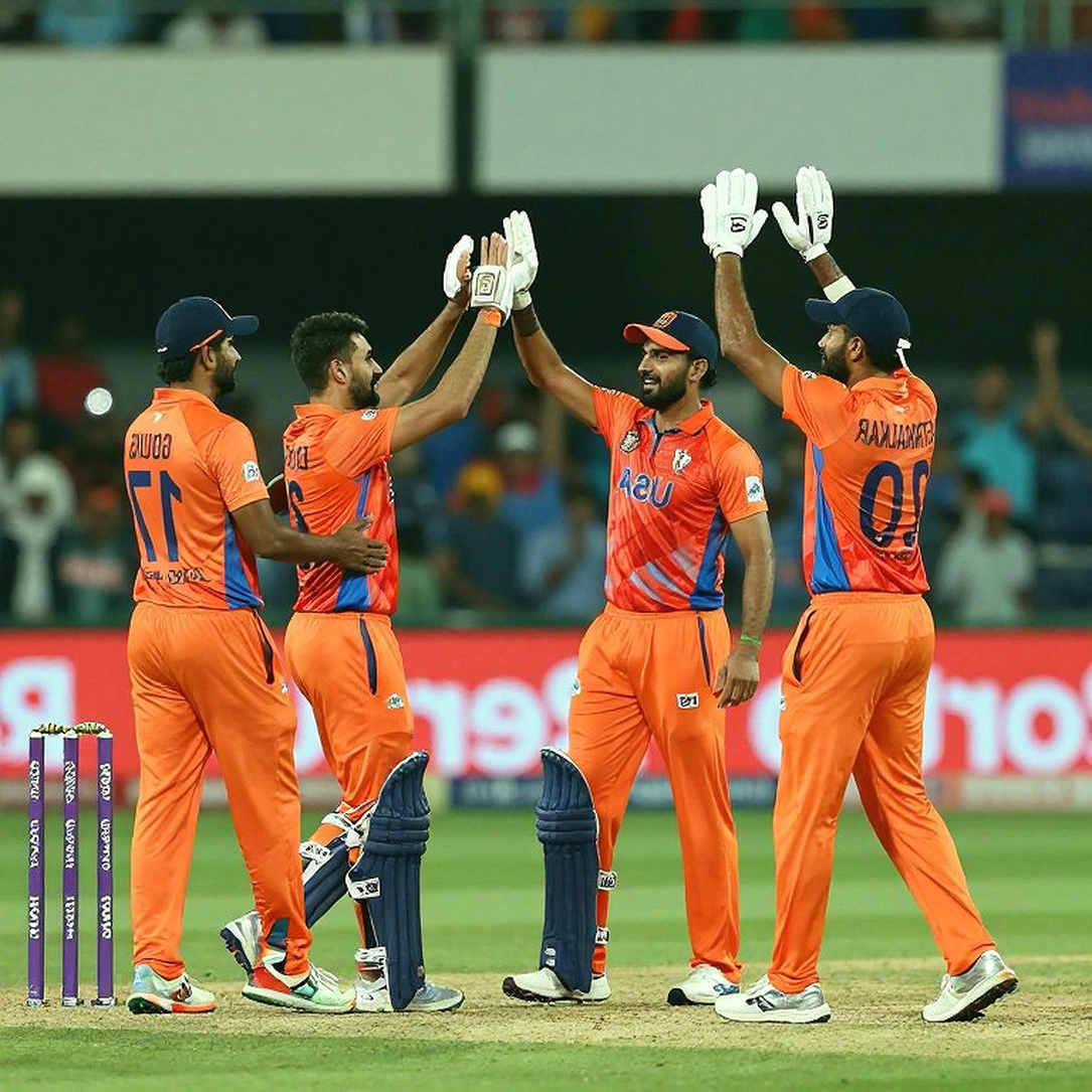 লাহোর কালান্দার্স ও বিপিএল: আসল লেনদেনটা ফ্র্যাঞ্চাইজি ফি নয়, প্রবেশাধিকার